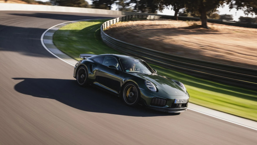 Porsche-911-turbo-s-new